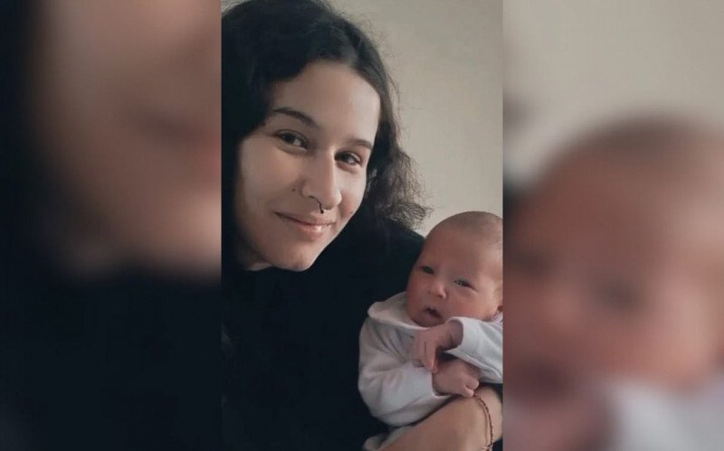 Miguel Martins Kosmalski com a mãe, Kauany Martins Kosmalski | abc+