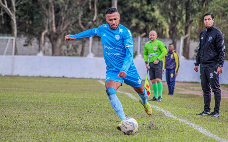 Ávila marcou na goleada sobre o Real na última rodada | abc+