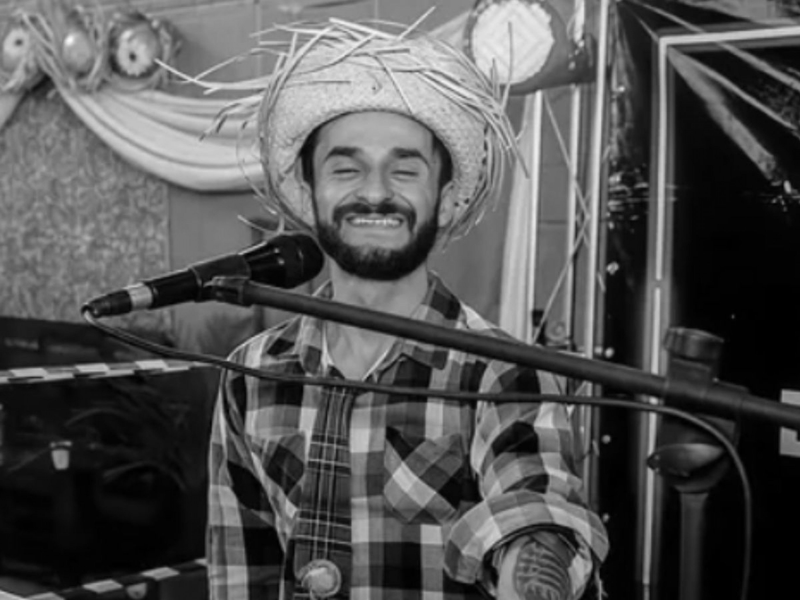 Vocalista de banda do RS morre em acidente de trânsito