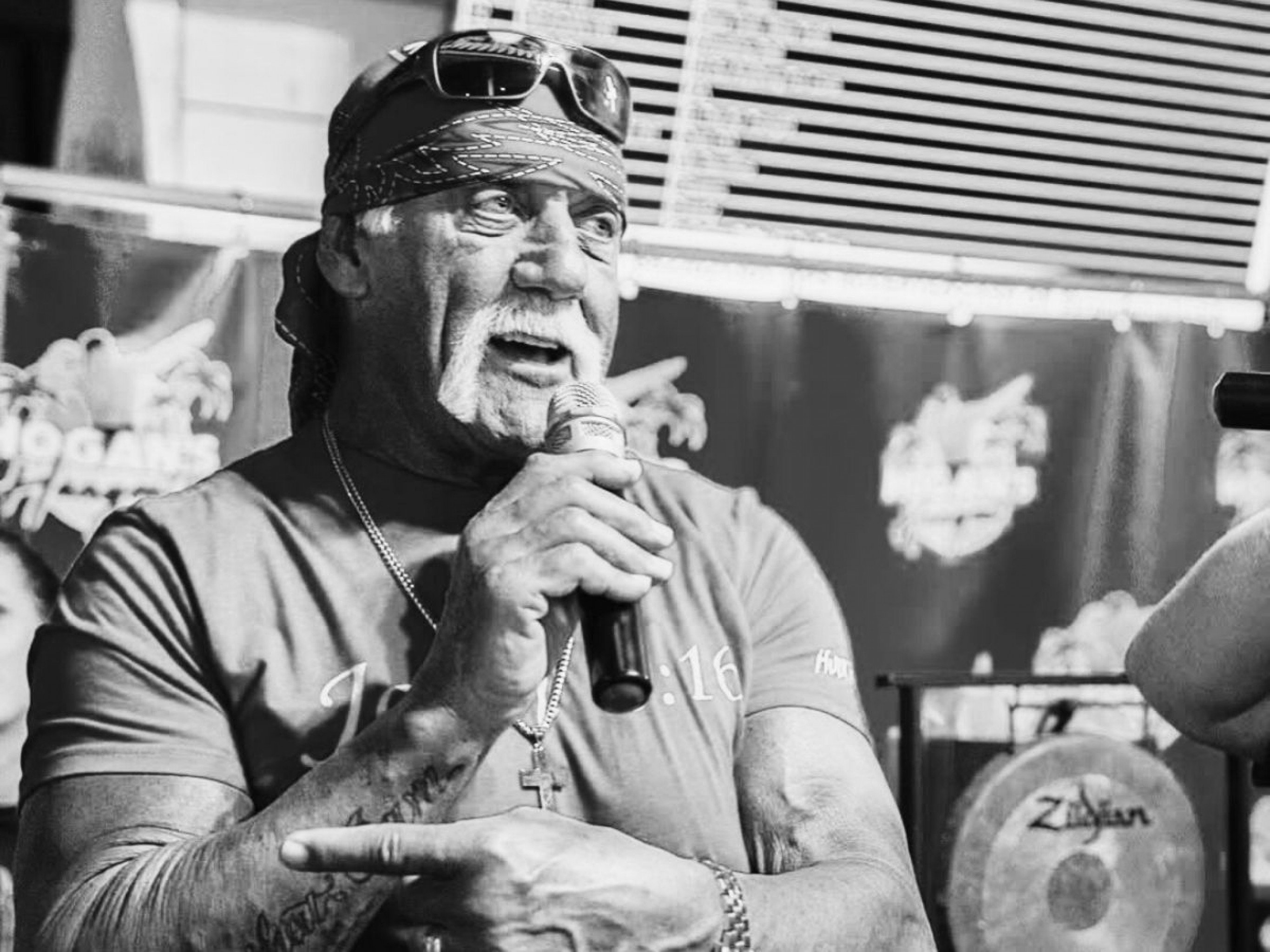 Hulk Hogan, astro da WWE, morre aos 71 anos
