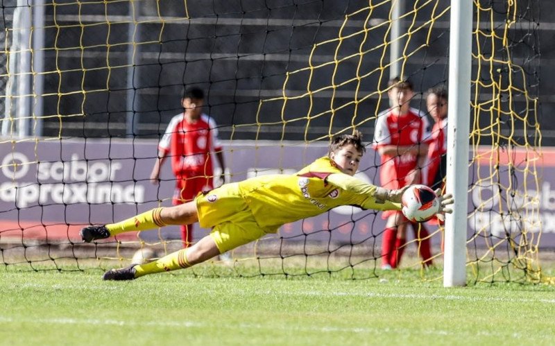 Jovem goleiro hamburguense foi o menos vazado da competição