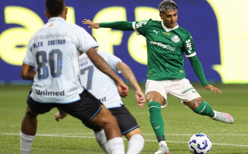 Facundo Torres marcou o gol da vitória palmeirense | abc+