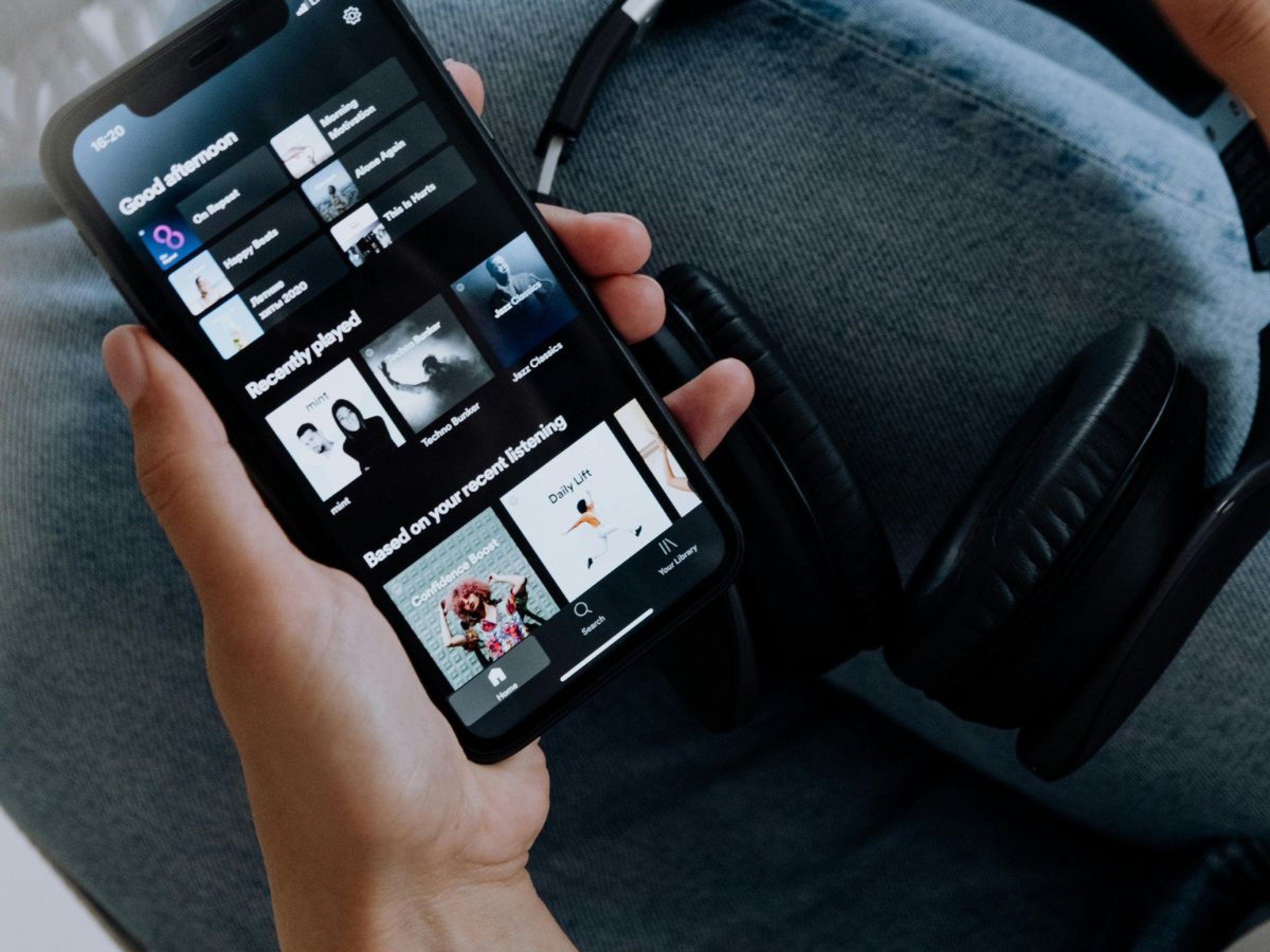 Estudo internacional revela impacto do streaming na carreira de músicos em 5 países; Feevale participa da pesquisa