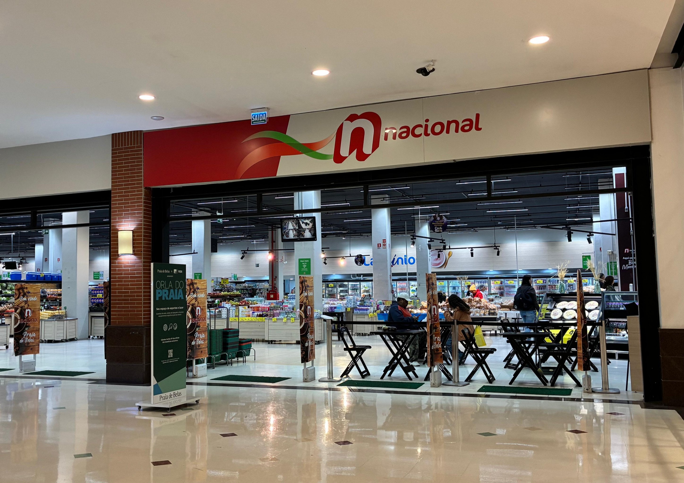Carrefour vai fechar mais unidades do Nacional, incluindo a única que ainda funciona dentro de shopping
