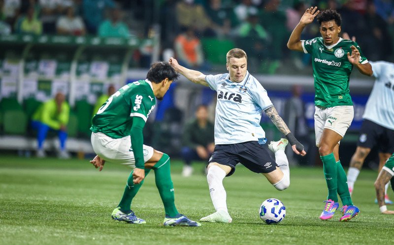 Igor Serrote foi titular contra o Palmeiras no sábado (26) | abc+