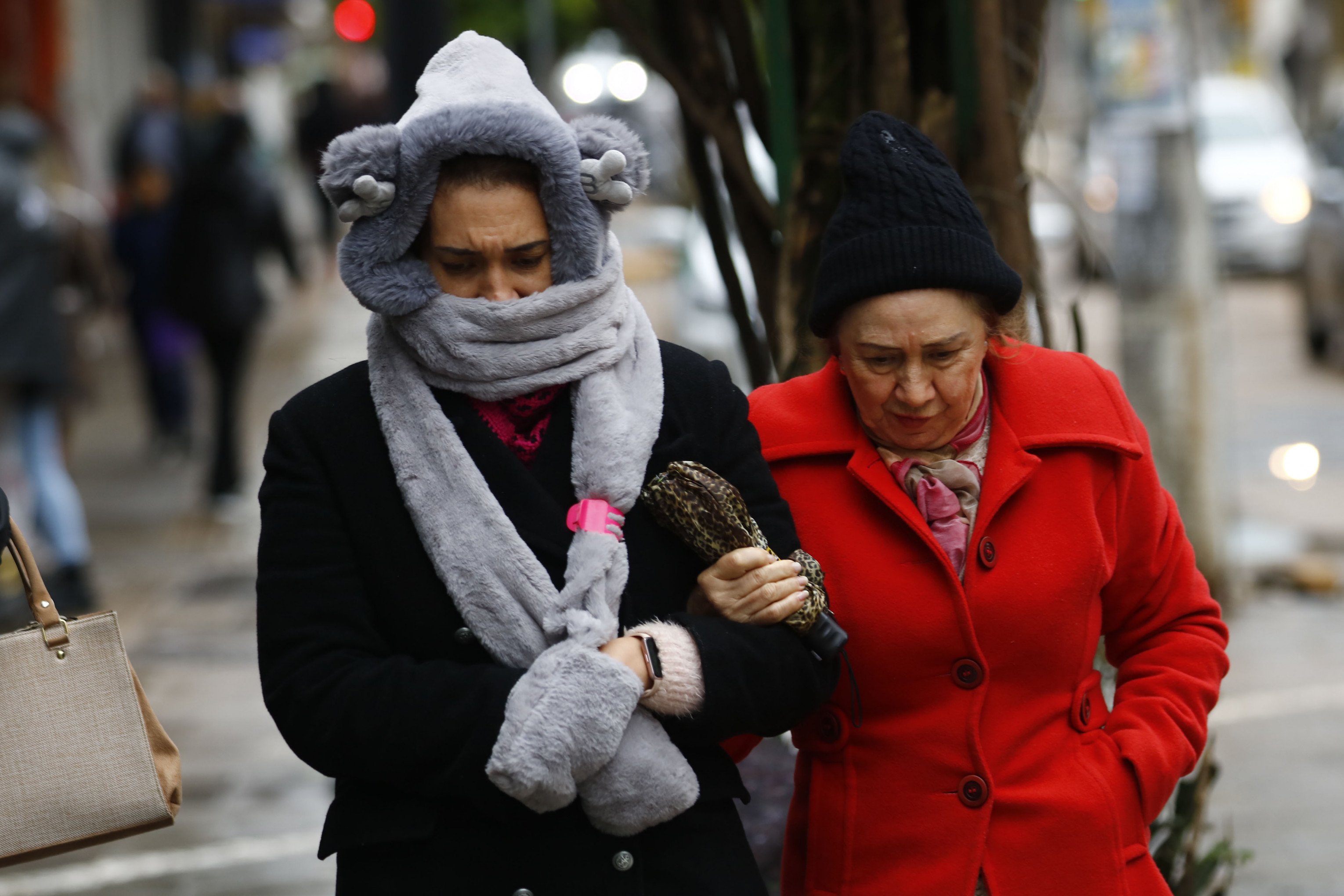 Frente fria muda o tempo no RS nesta sexta e antecede massa polar intensa