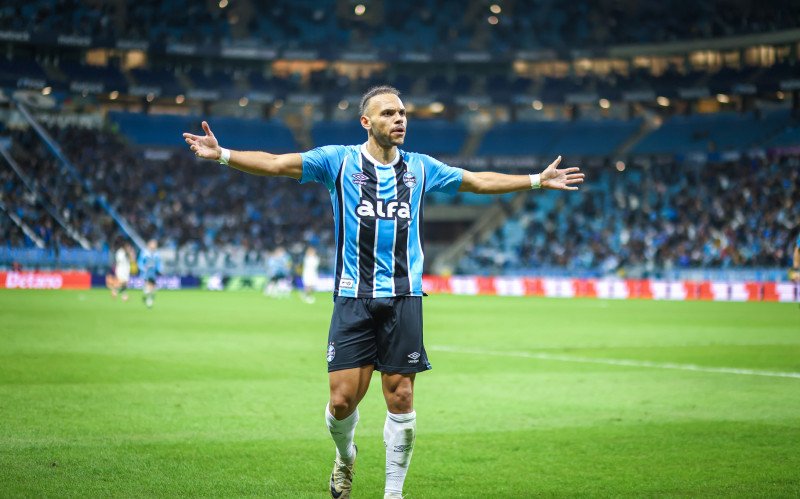 Braithwaite garante vitória do Grêmio sobre o Fortaleza | abc+