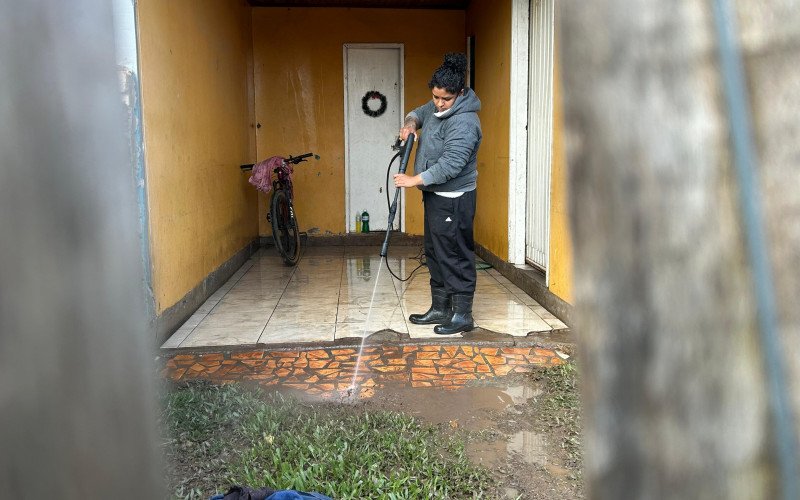 Água invadiu casas após rompimento de açudes em Sapiranga | abc+