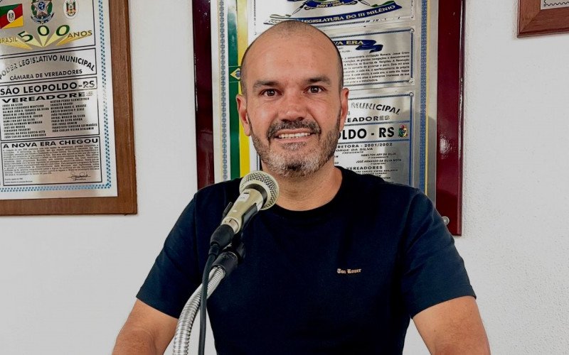 Johnson Souza substitui o vereador Aurélio da Padaria durante ausência por problemas cardíacos