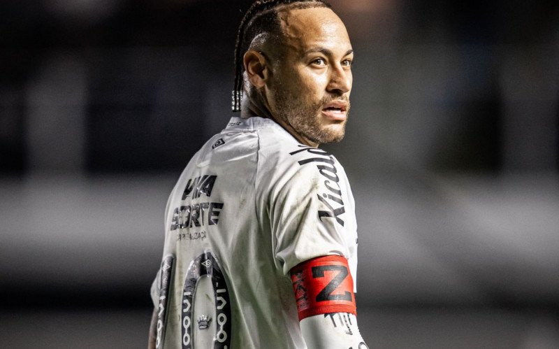 Organizada do Santos pede postura rígida com Neymar em reunião com a diretoria | abc+