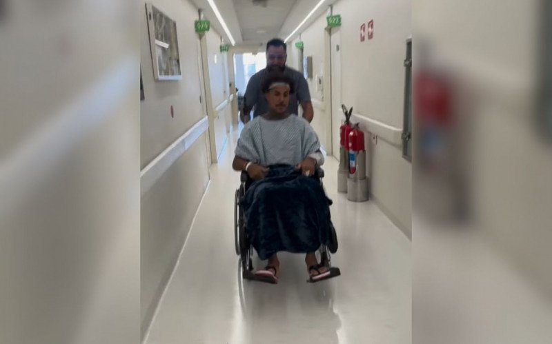 MC Livinho deixa a UTI, atualiza estado de saúde e mostra cenas do socorro | abc+