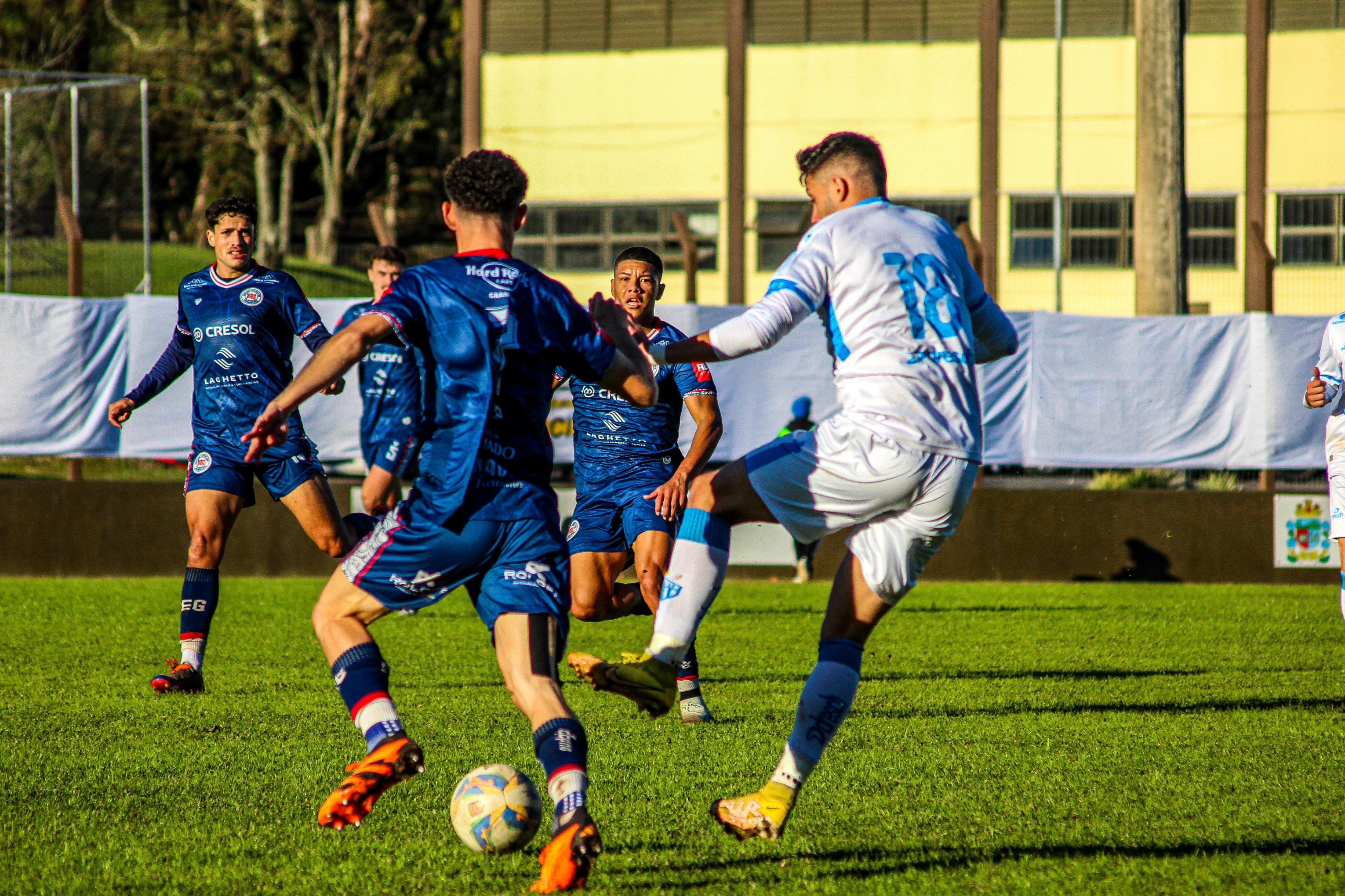 Em jogo morno, Novo Hamburgo empata sem gols com o Gramadense pela Divisão de Acesso