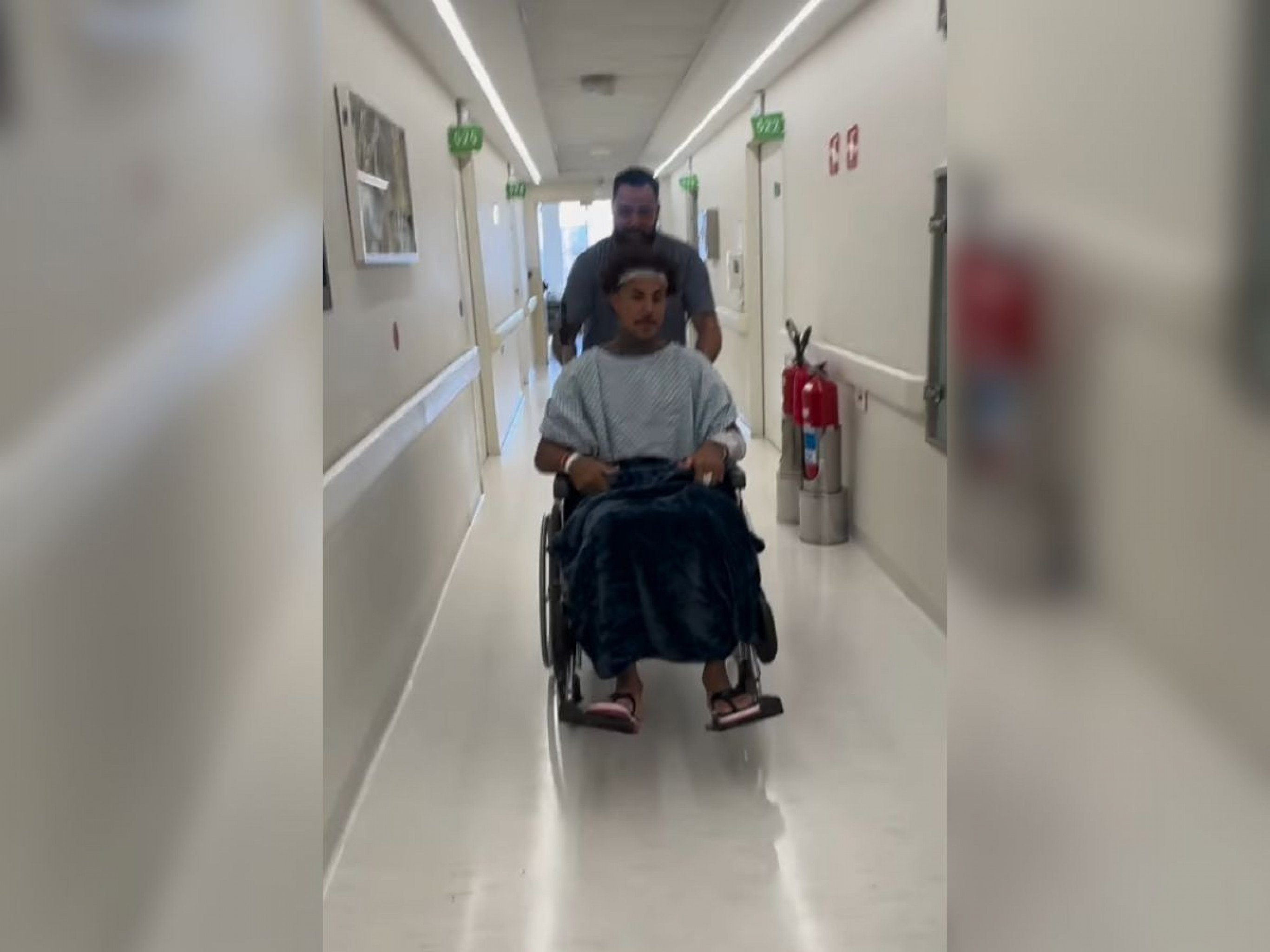 MC Livinho deixa a UTI, atualiza estado de saúde e mostra cenas do socorro