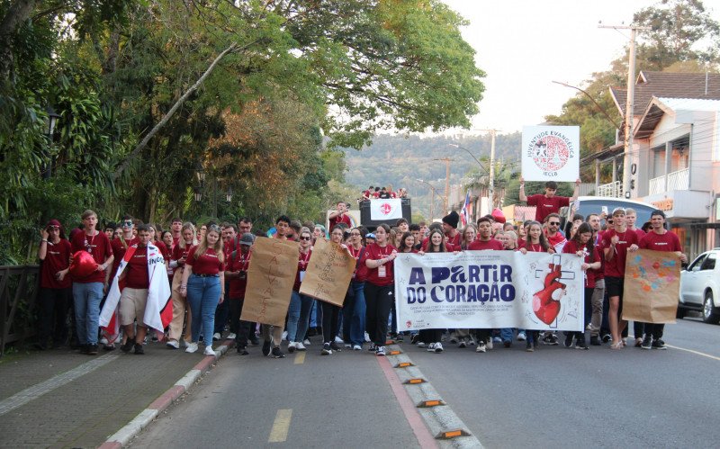 Congrenaje ocorreu durante toda a semana, reunindo milhares de jovens