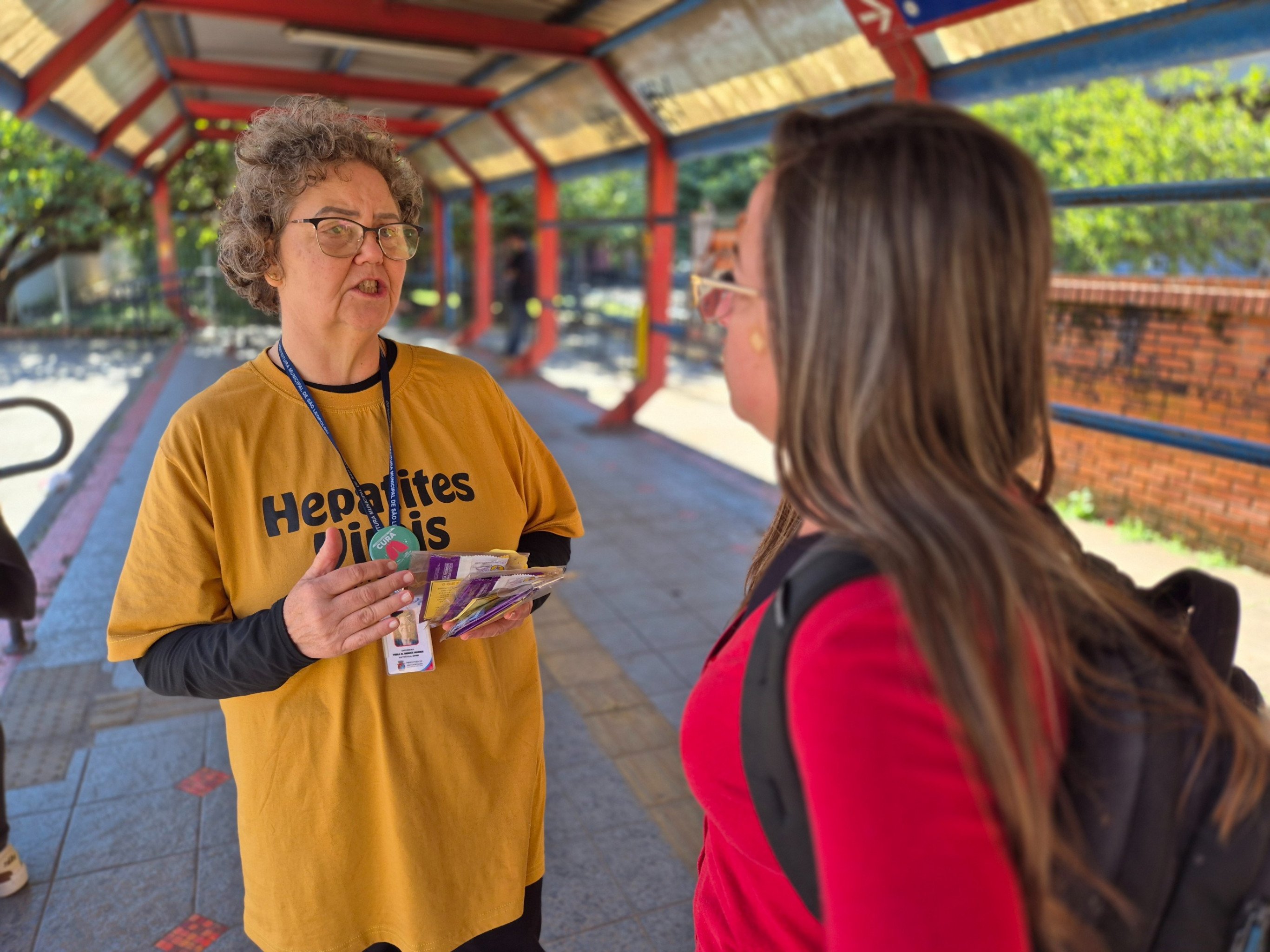 Ação de conscientização contra hepatites é promovida no Centro do município