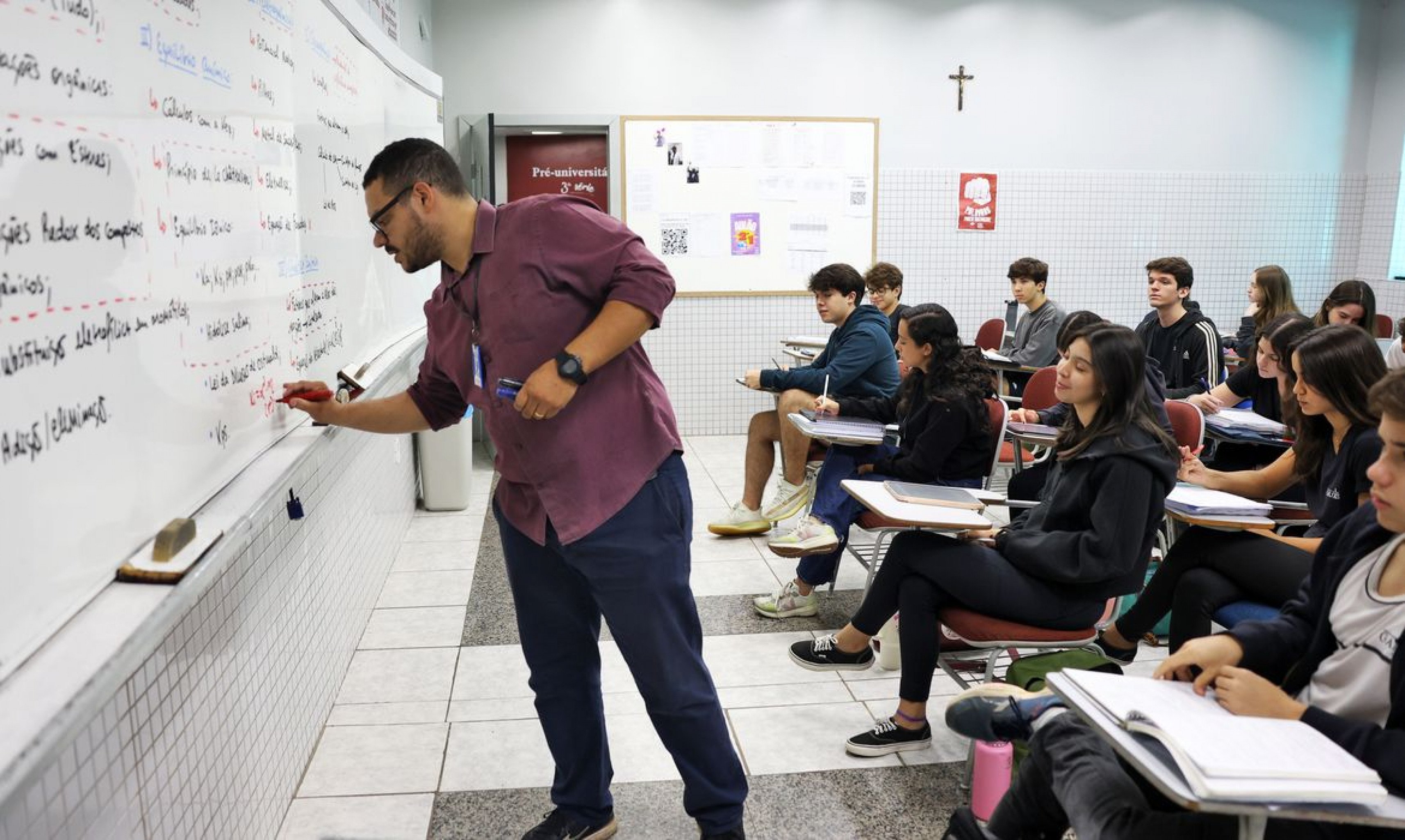 Pré-selecionados no Fies devem completar cadastro nesta sexta-feira (1º); saiba como fazer