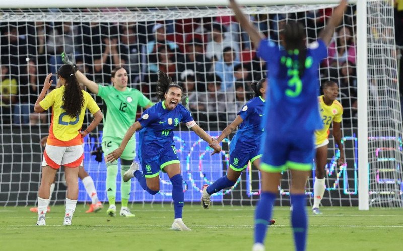 Marta brilha, Brasil supera Colômbia nos pênaltis e conquista Copa América pela 9ª vez | abc+