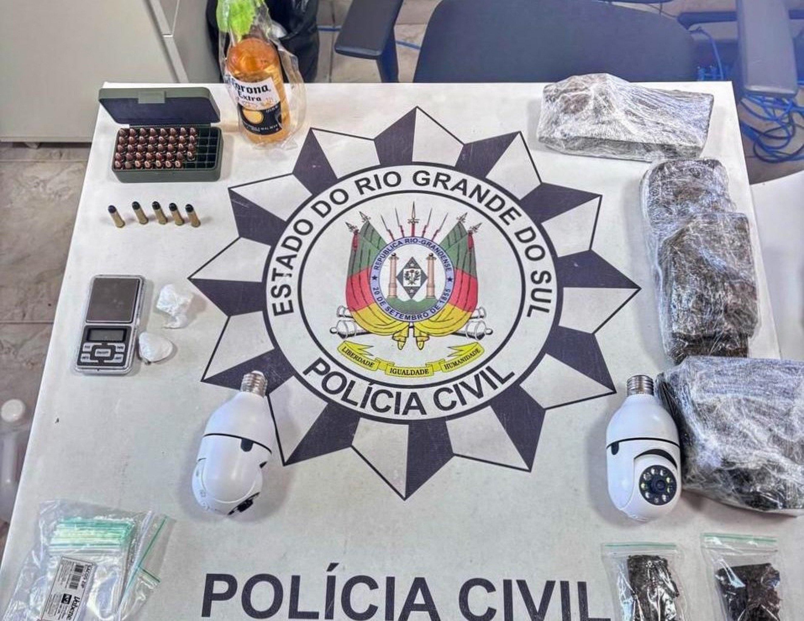 INCÊNDIOS CRIMINOSOS: Suspeito de colocar fogo em casas de Canela é adolescente; saiba o que foi apreendido com o jovem