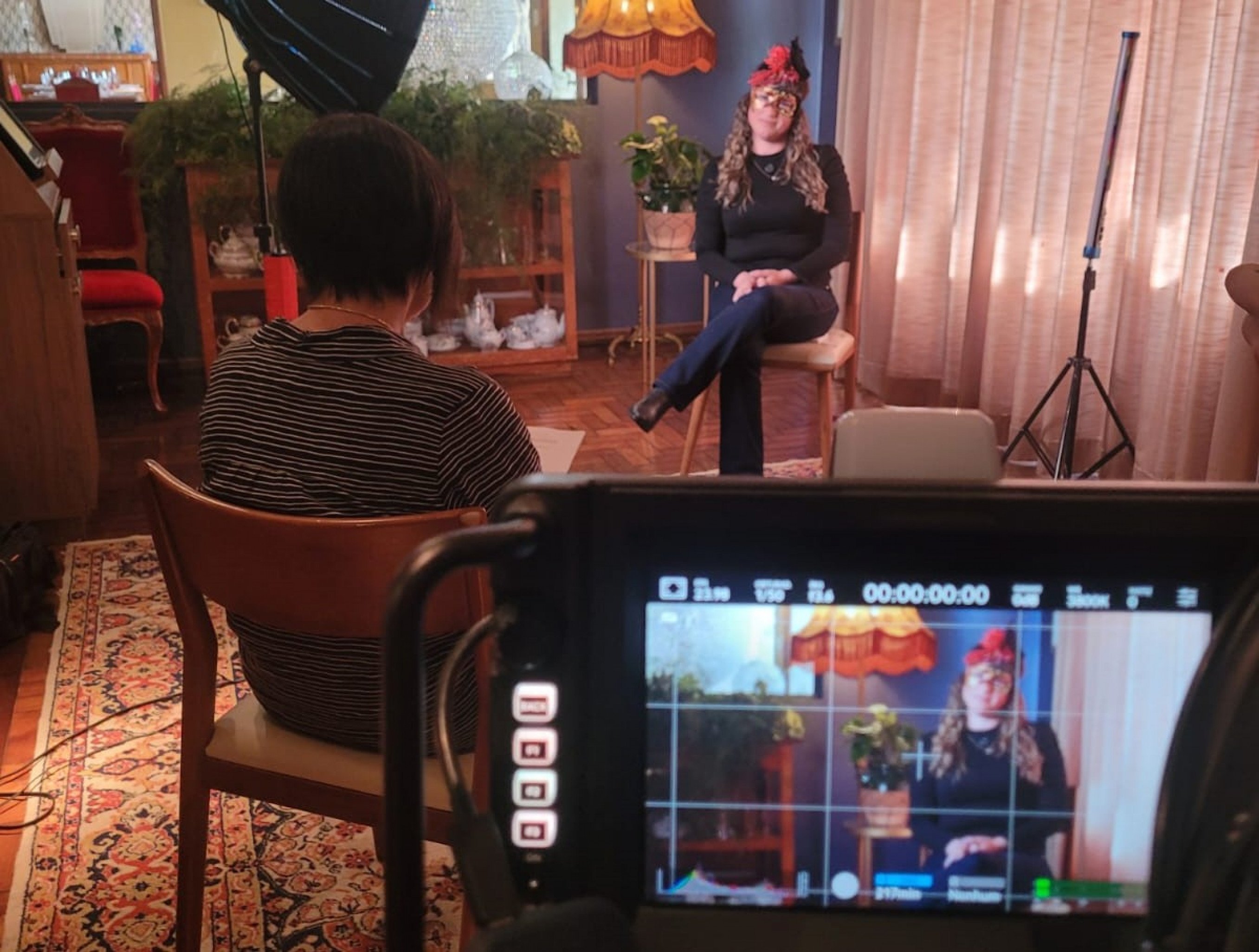 Casa Vitória produz documentário com relatos sobre violência doméstica; simpósio em setembro exibirá produção