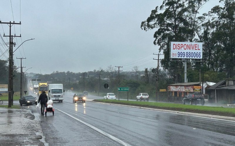 Atropelamento que resultou na morte de pedestre aconteceu entre os quilômetros 7 e 8 da RS-240 | abc+