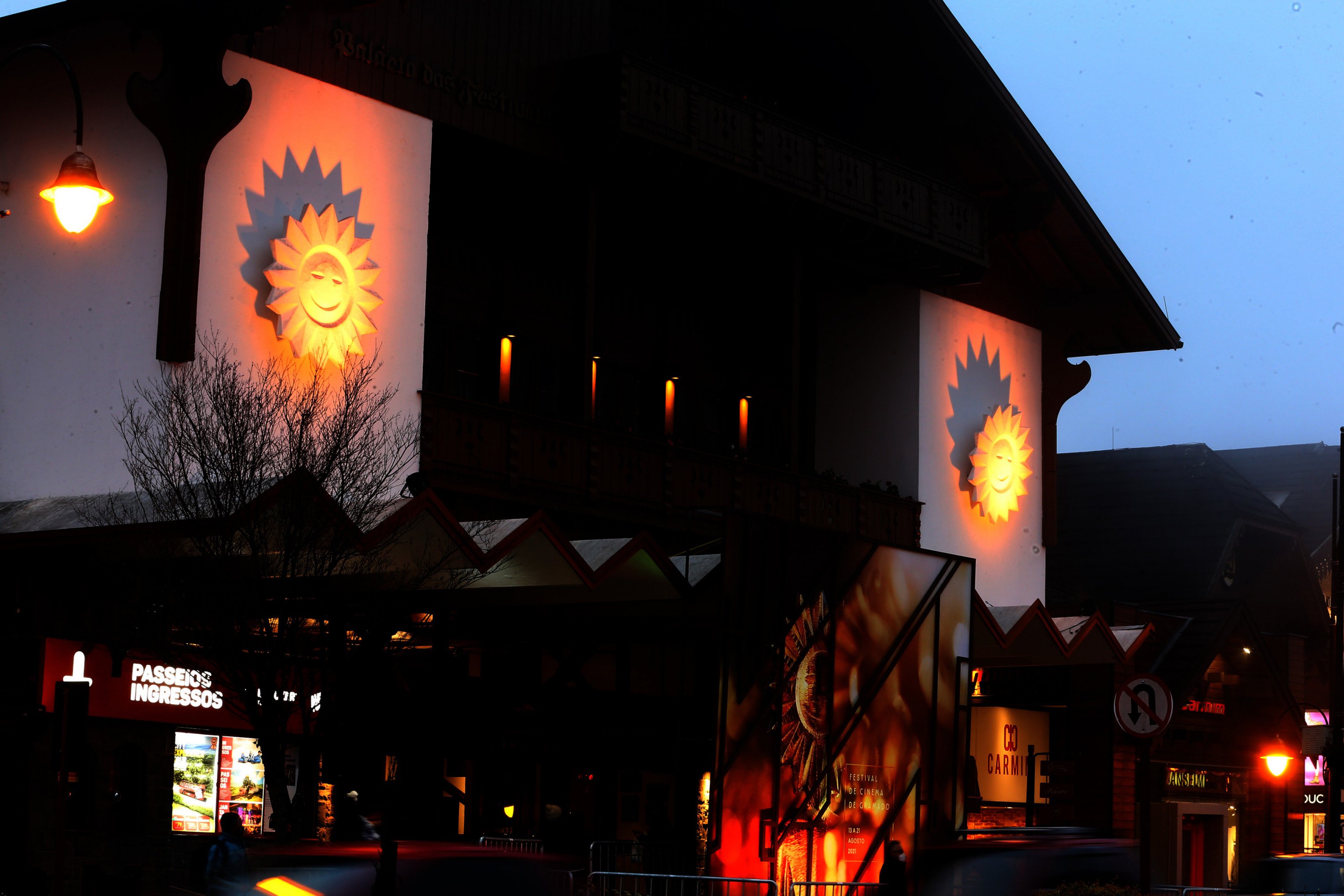 Parceria sustentável vai compensar emissões de carbono geradas no Festival de Cinema de Gramado