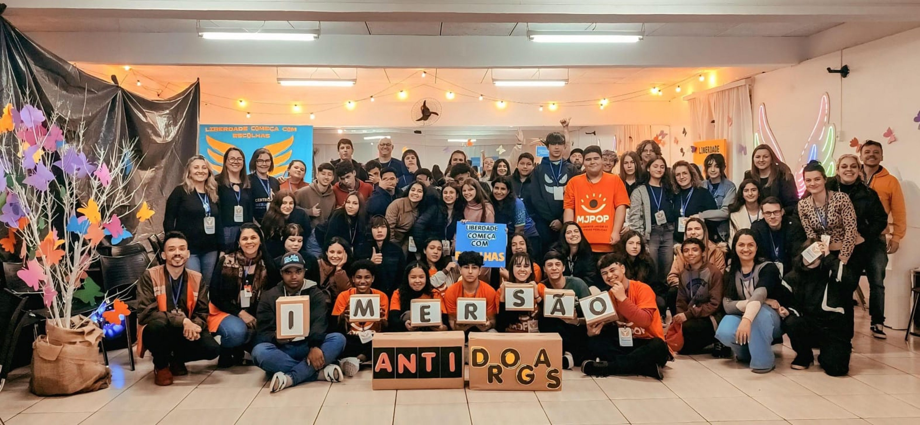 Centro Medianeira promove programa Imersão Antidrogas com jovens educandos