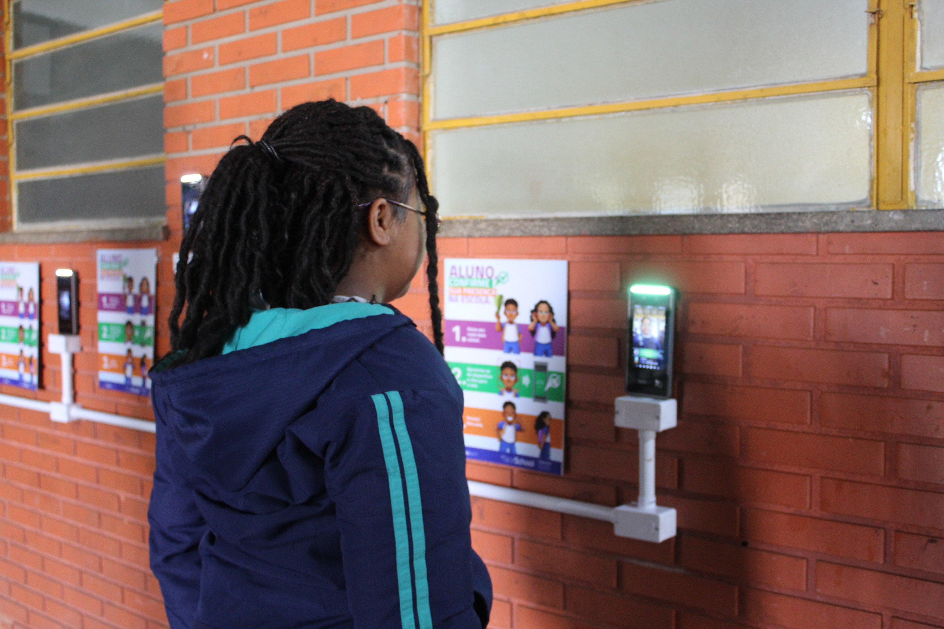 FaceSchool: escolas de Canoas usam reconhecimento facial para marcar a presença dos alunos