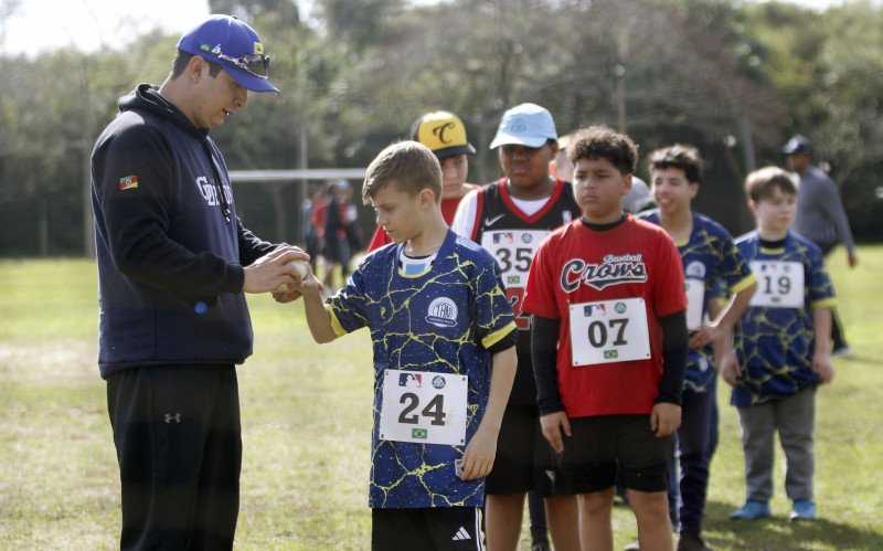  06/08/25  BEISEBOL - PENEIRA