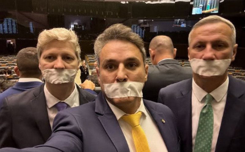 Participam do movimento os políticos gaúchos Marcel van Hattem e (Novo-RS), Luciano Zucco (PL-RS) e Ubiratan Sanderson (PL-RS) | abc+
