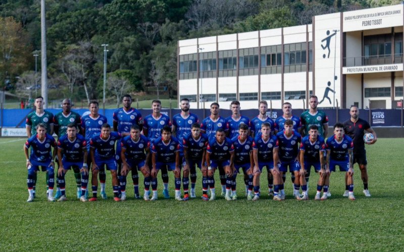 Equipe do Gramadense que disputou a Divisão de Acesso em 2025