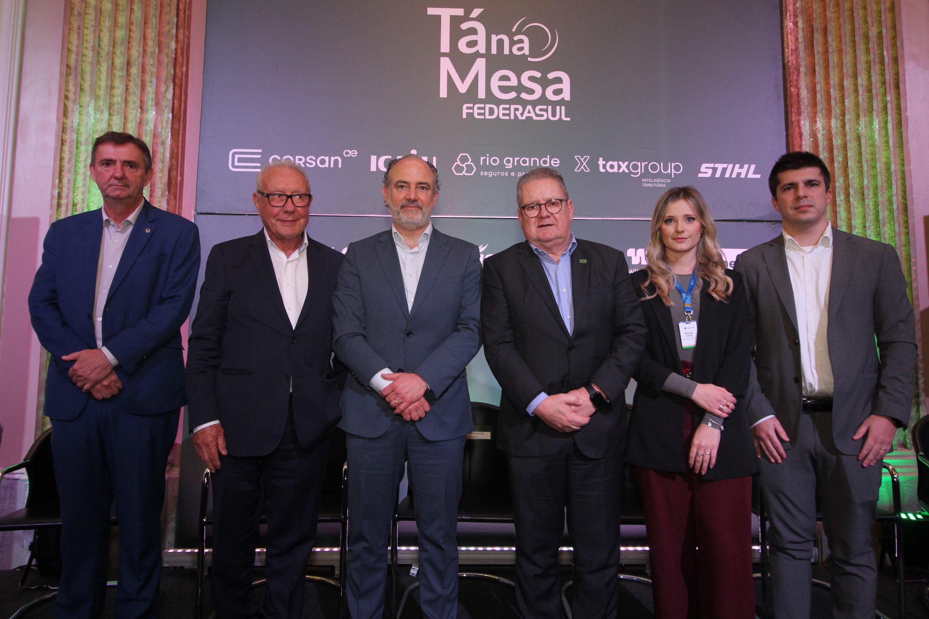 Tarifaço vai interromper crescimento das exportações do mercado calçadista, diz Abicalçados