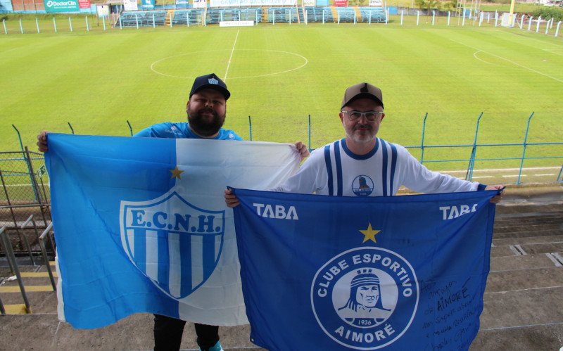 Começa neste domingo o duelo entre 
Novo Hamburgo e Aimoré para decidir qual será o representante do Vale na elite do futebol gaúcho em 2026. Em clima de paz, Thomas e Salomão chamam suas torcidas para o Estádio do Vale. Páginas 16 e 25