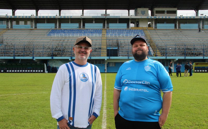 Thomas Campagnoni e Salomão Furer Jr, torcedores de Novo Hamburgo e Aimoré