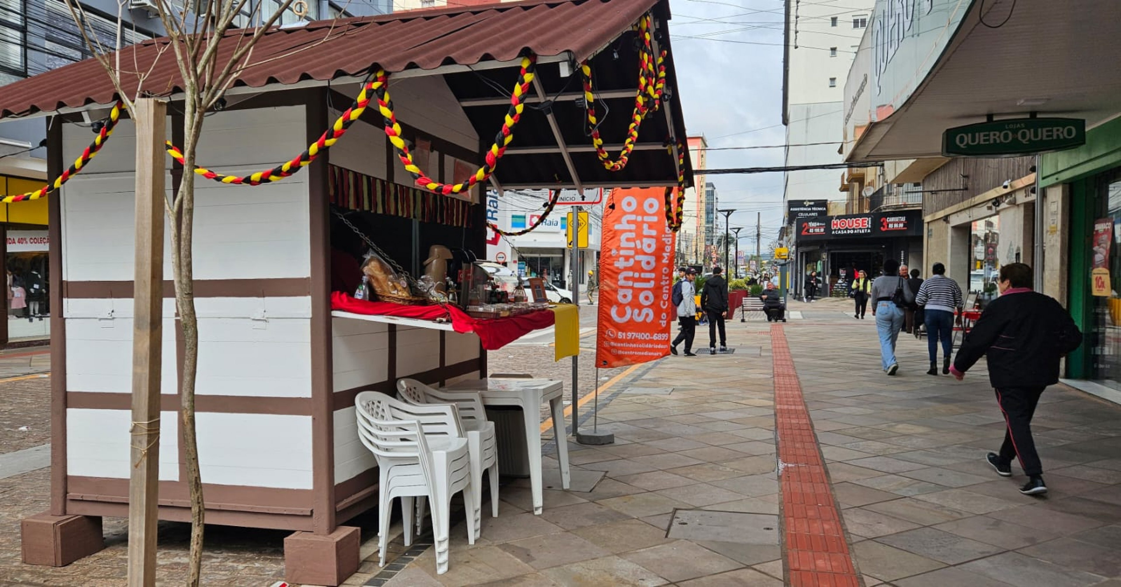 Casinhas ficam na Rua Independência até este sábado (9)