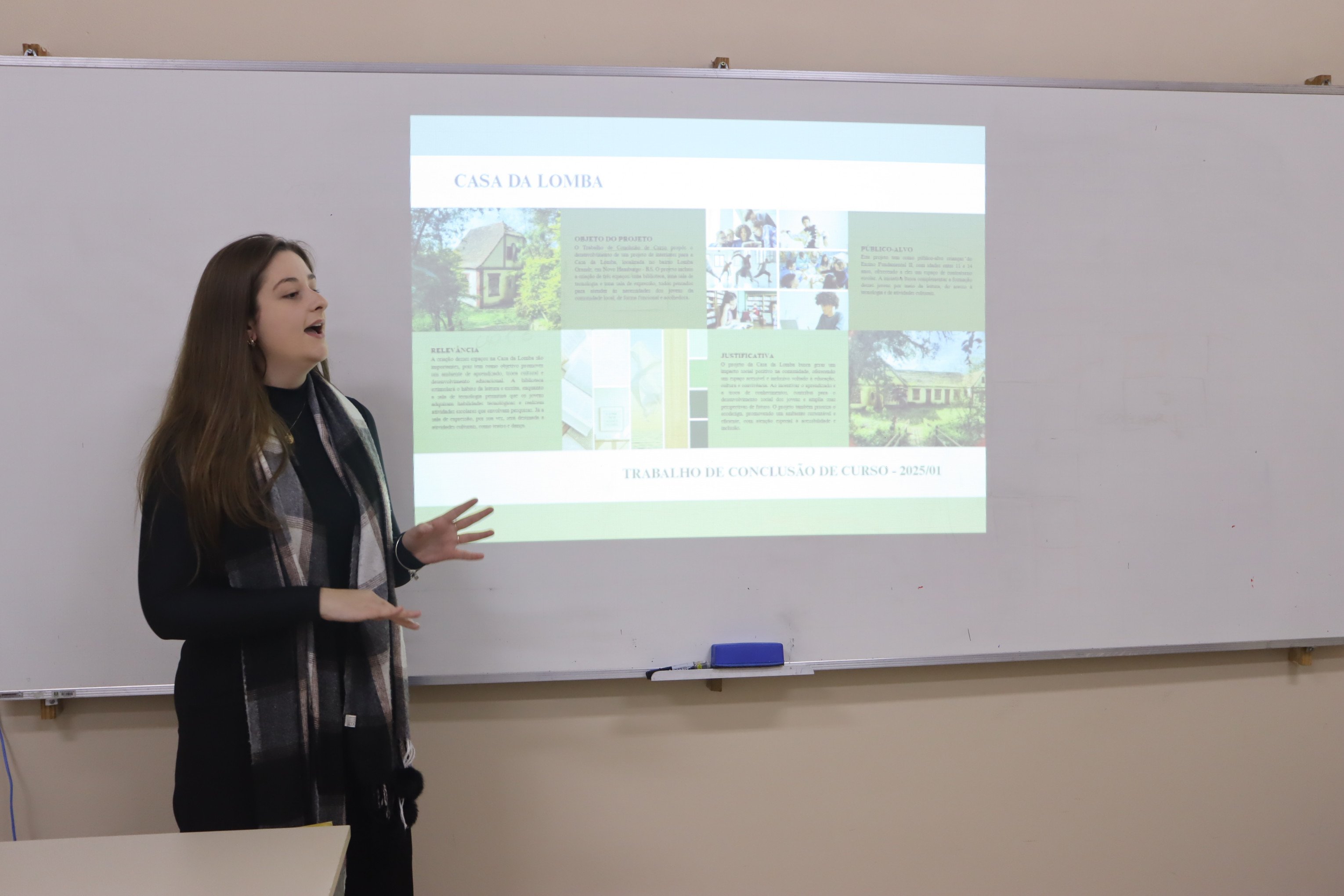 Alunas da Liberato apresentam projetos para a Casa da Lomba ao secretário de Cultura