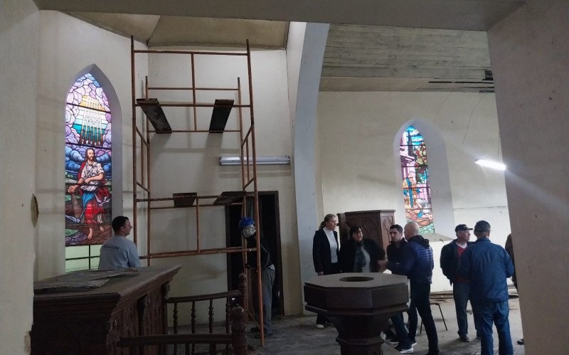Representantes da  Comunidade Evangélica da Antiga Igreja e da Fundação Cultural acompanham início de etapa de projeto arquitetônico com o escaneamento do templo em 3D