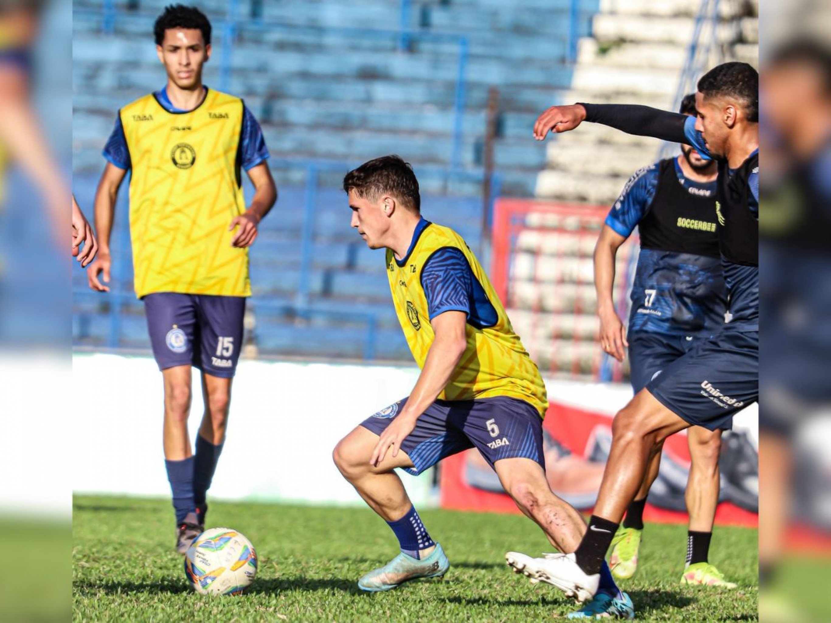 Sub-20 e time profissional do Aimoré realizam jogo-treino no Cristo Rei
