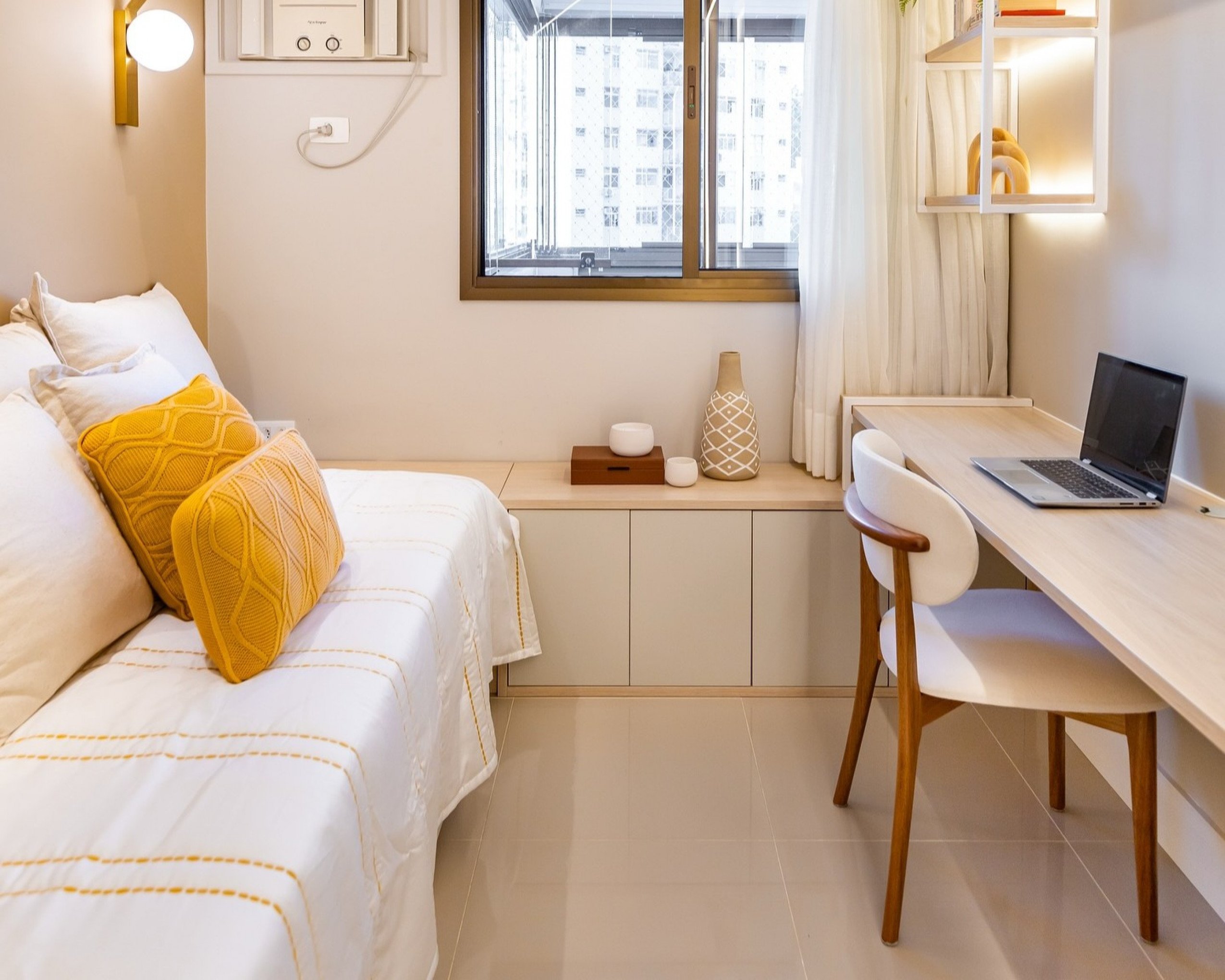 Sofá-cama, futon ou cama com baú: qual a melhor opção para o quarto de hóspedes?