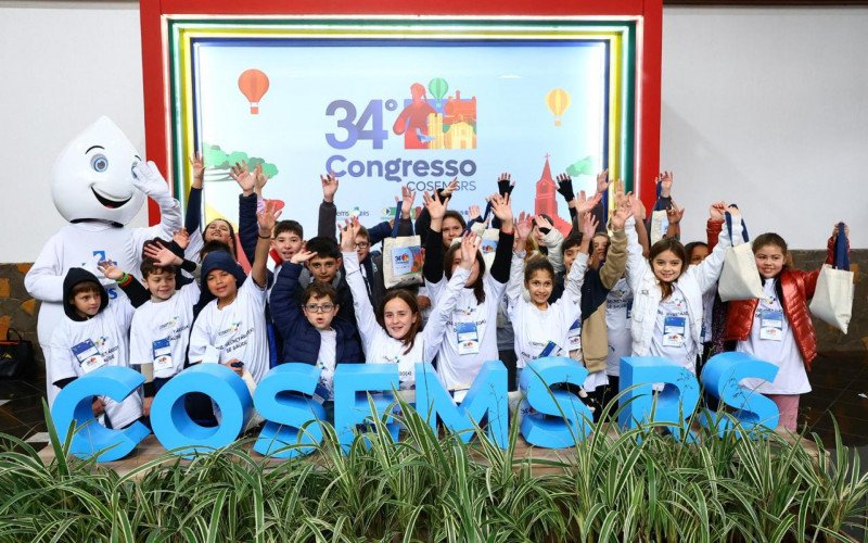 Crianças de Gramado participam de evento voltado ao fortalecimento do SUS