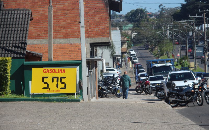 Preço da gasolina registrado em Novo Hamburgo na manhã desta segunda-feira (11)