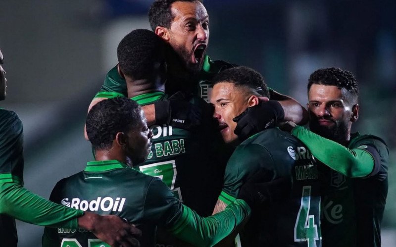 Juventude vence o Corinthians na luta para deixar zona do rebaixamento | abc+