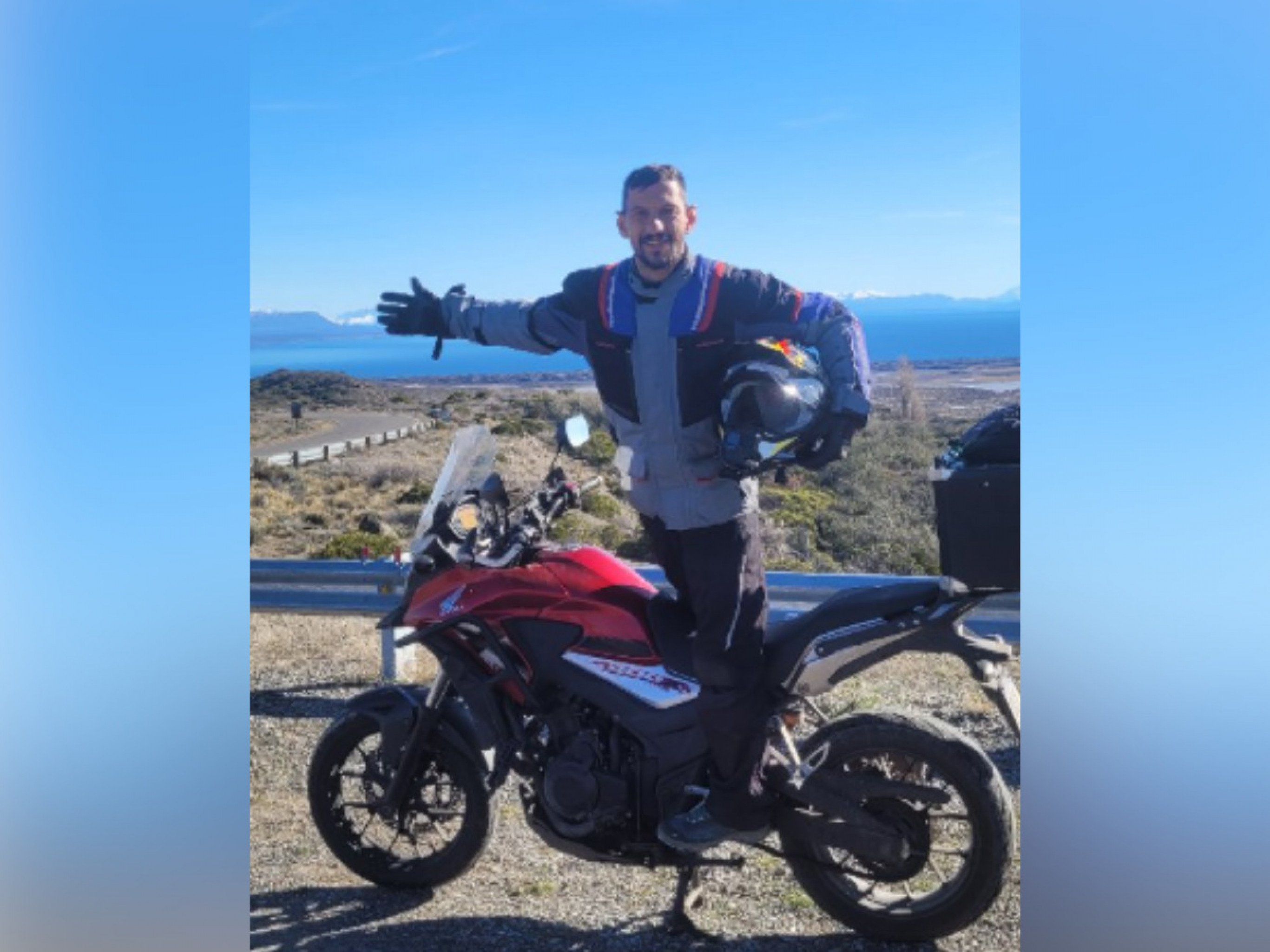 Quem era o motociclista brasileiro que deu a volta ao mundo e morreu em acidente no Chile