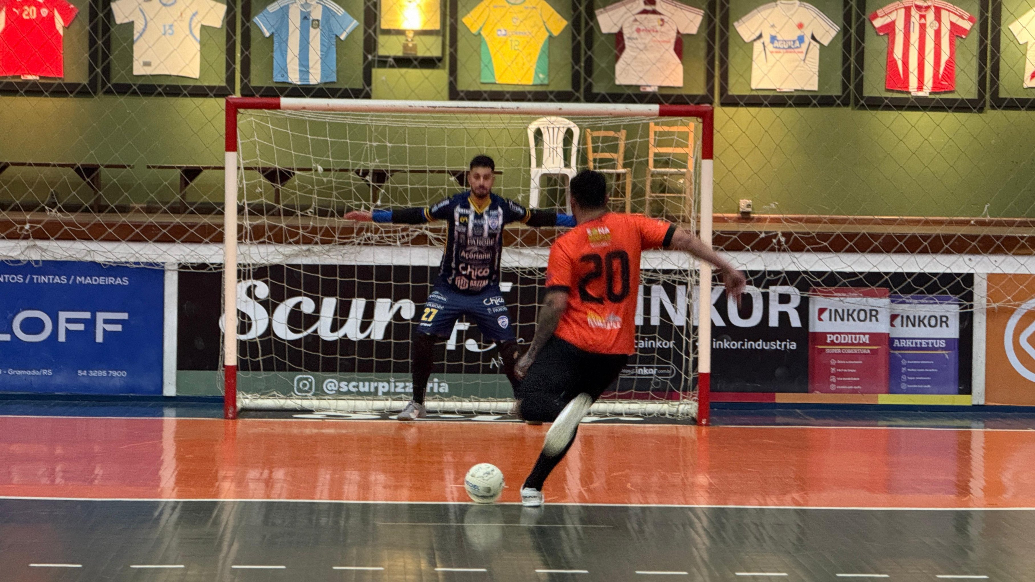 Com decisão nos pênaltis, União Parobé Futsal levanta Taça Scur 2025