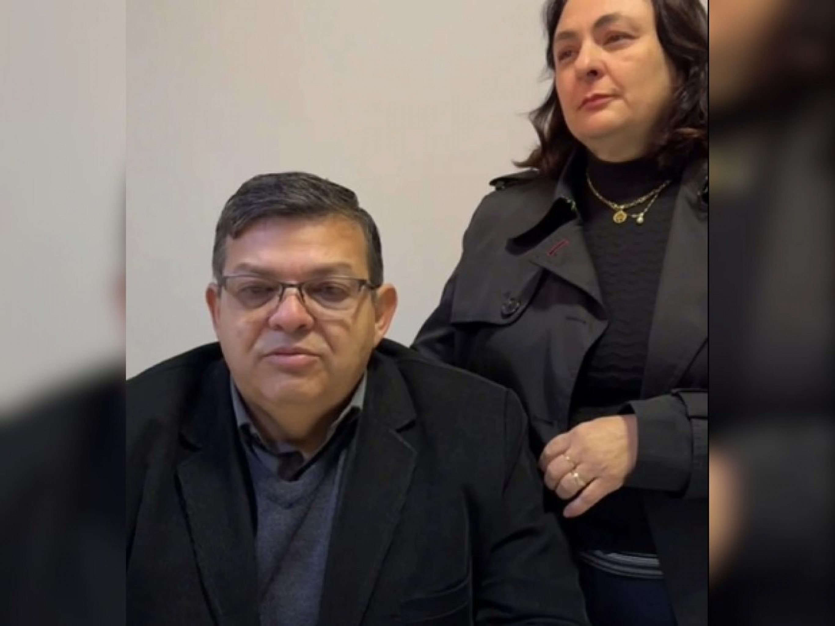 VÍDEO: Prefeito de Sapucaia se emociona e agradece orações pelo filho após acidente; saiba o estado de saúde do jovem