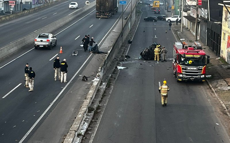 Acidente com três mortes na BR-116, em São Leopoldo