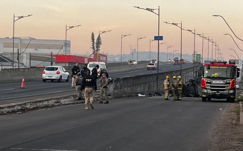 Acidente com três mortes na BR-116, em São Leopoldo | abc+