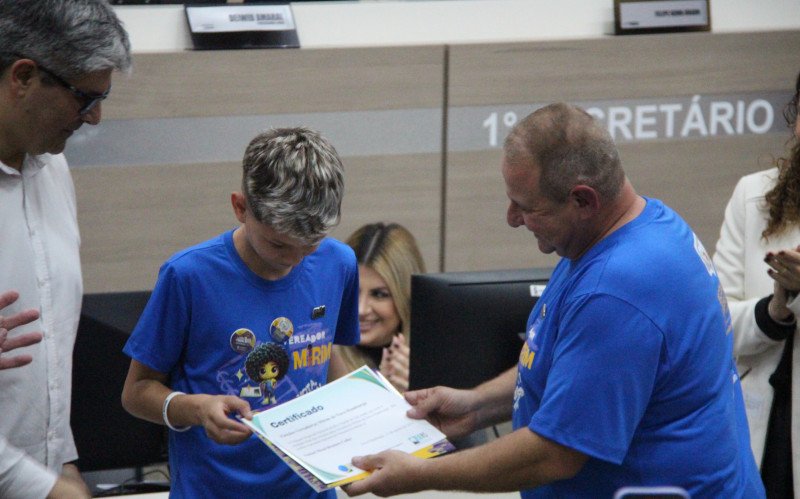 Filho do presidente da Câmara, vereador Cristiano Coller, também foi um dos diplomados