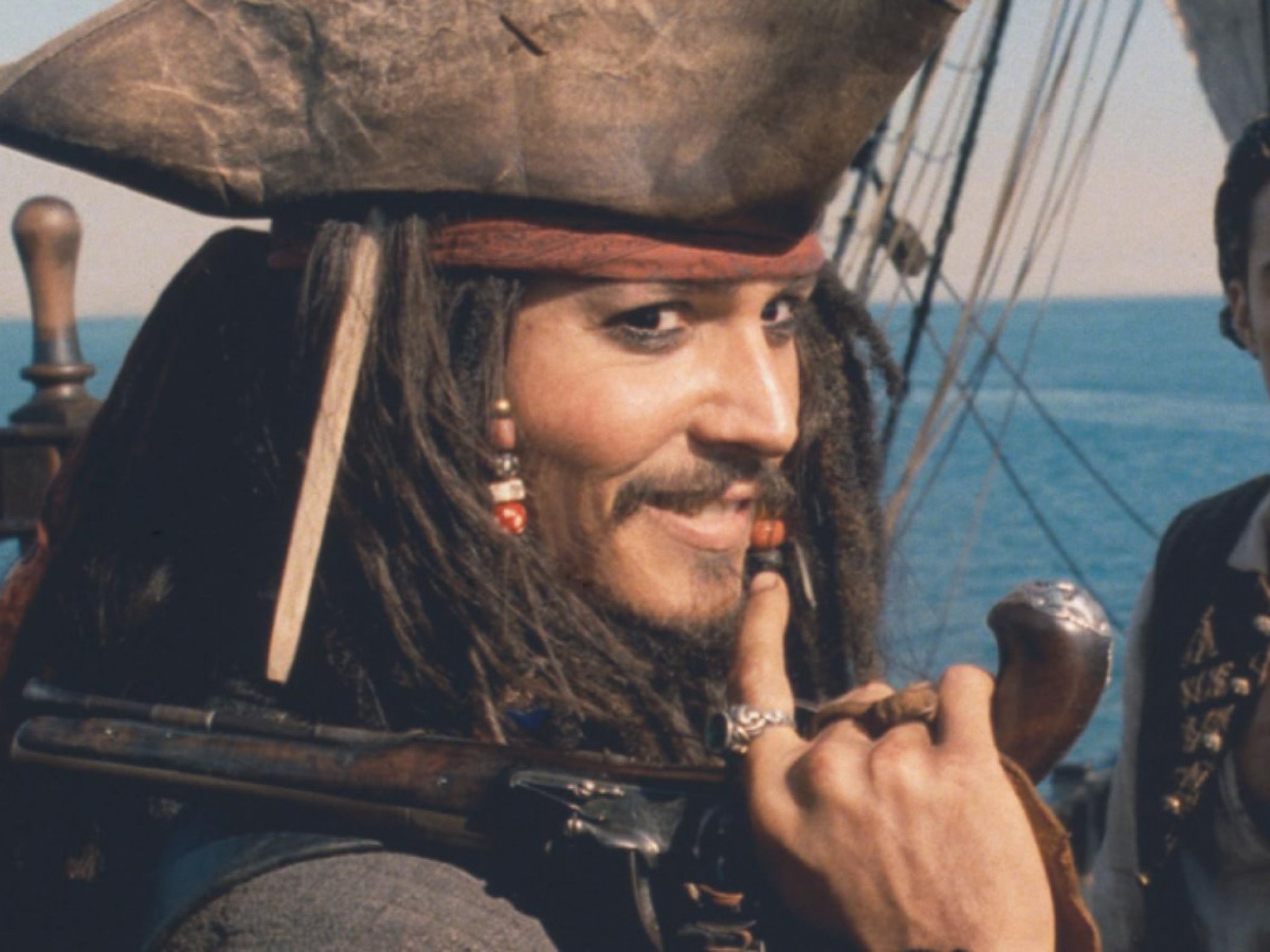Johnny Depp de volta em Piratas do Caribe? Produtor faz revelação sobre
