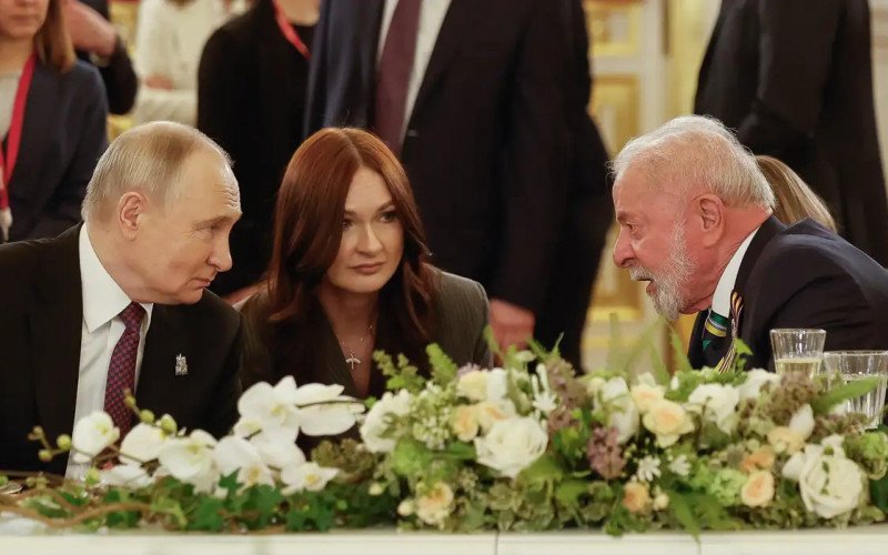 Putin diz a Lula que reunião com Trump foi positiva | abc+