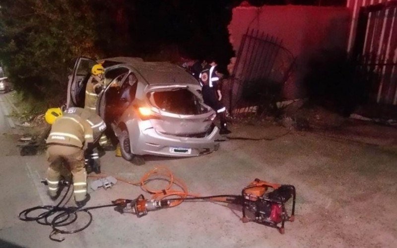 Acidente com morte na BR-116, em São Leopoldo | abc+